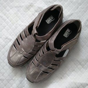 Drew Womens Sandals Ginger Silver Leather 11N Dusty Pewter Fisherman Rubber Sole